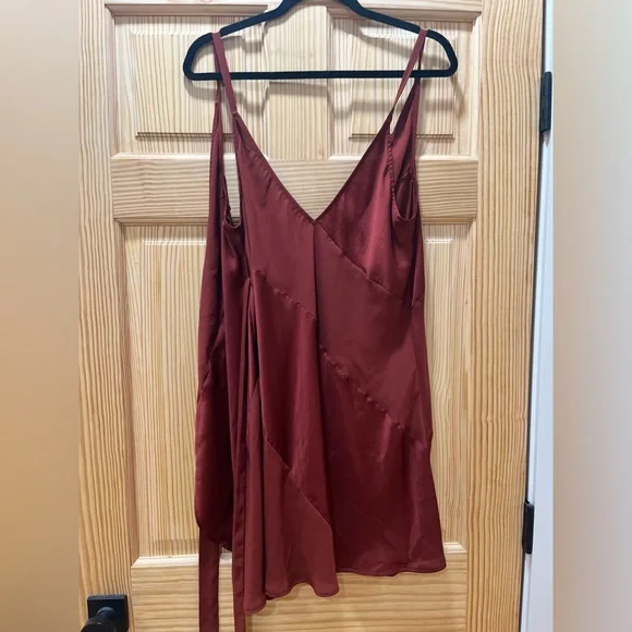 Free people wrap dress in wine - Picture 4 of 5
